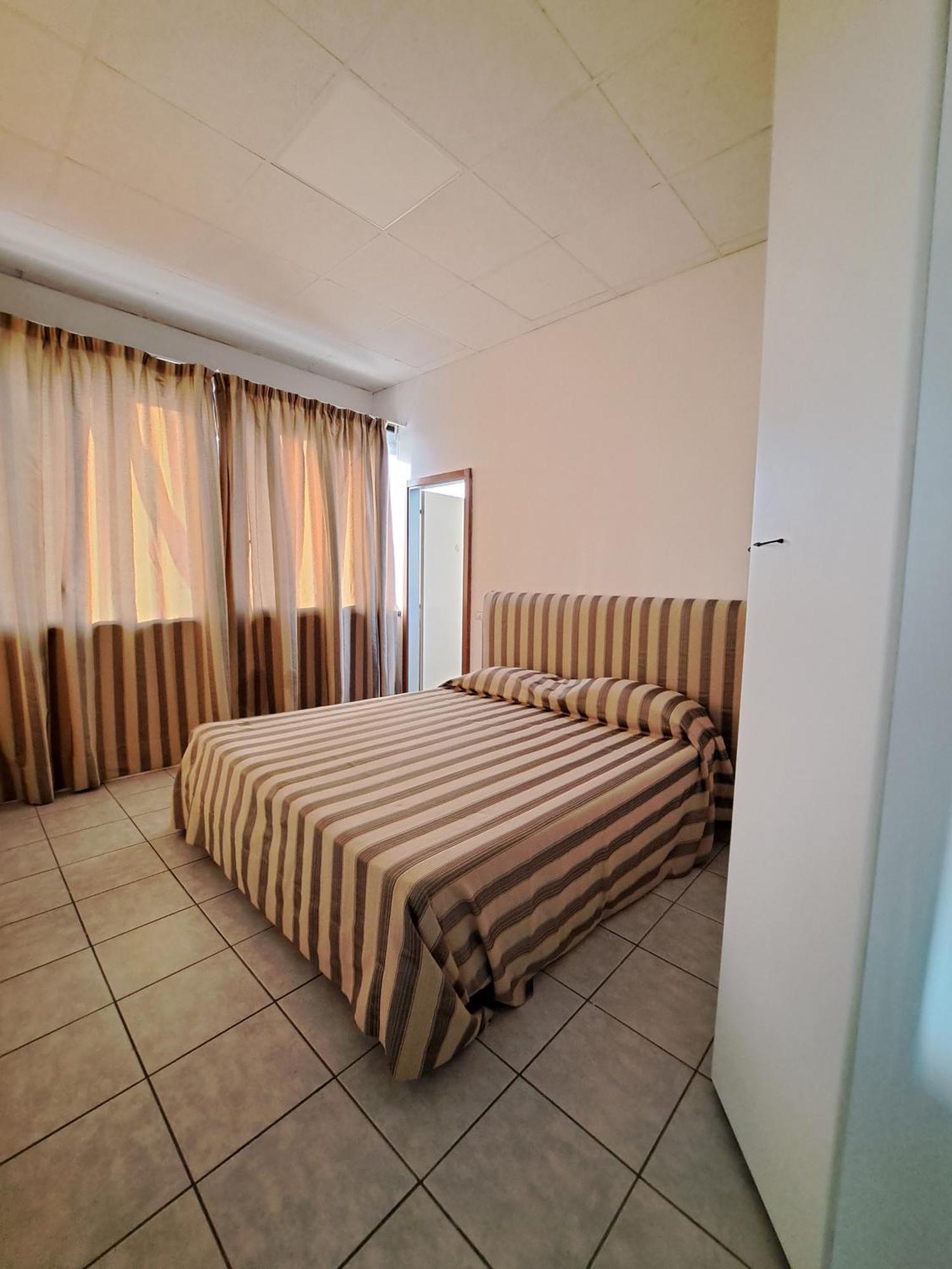 Rta Albergo Malatesta Cesena Zewnętrze zdjęcie